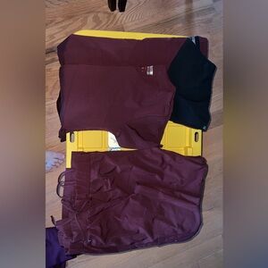 Grey anatomy scrubs - LOT